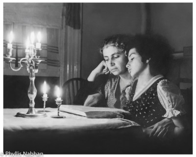 Gaslight & Shadows Antiques